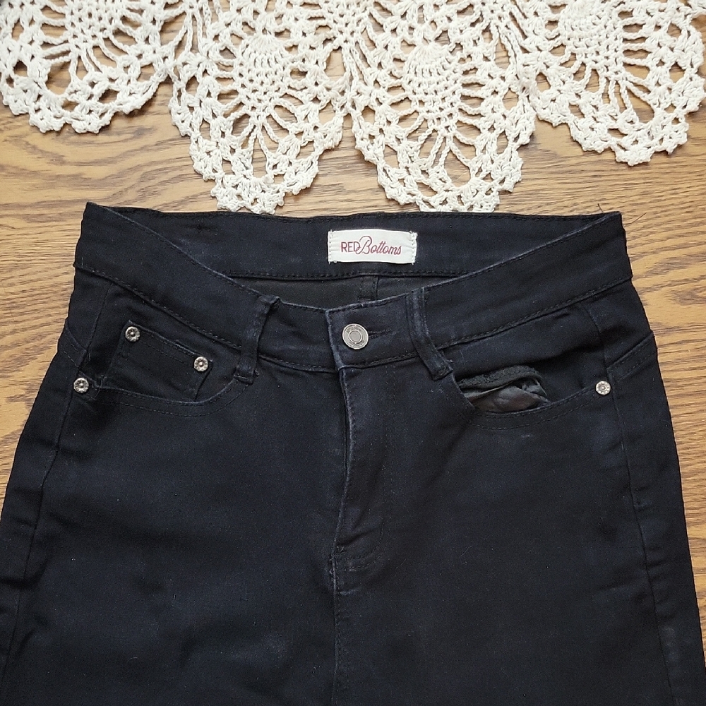 Women’s Black High-Rise Jeans